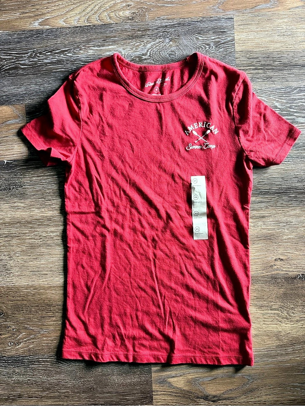 Universal Thread American Summer Camp Graphic Short Sleeve Tee in Red XS NWT
